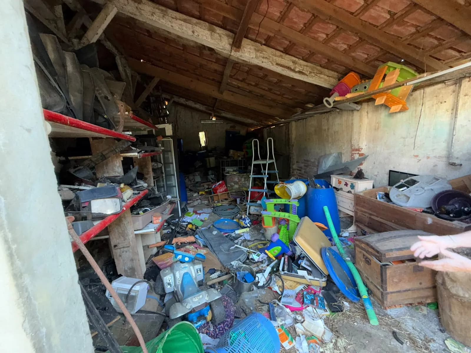 Chantier de débarras et d'enlèvement d'encombrants réalisé en Aquitaine